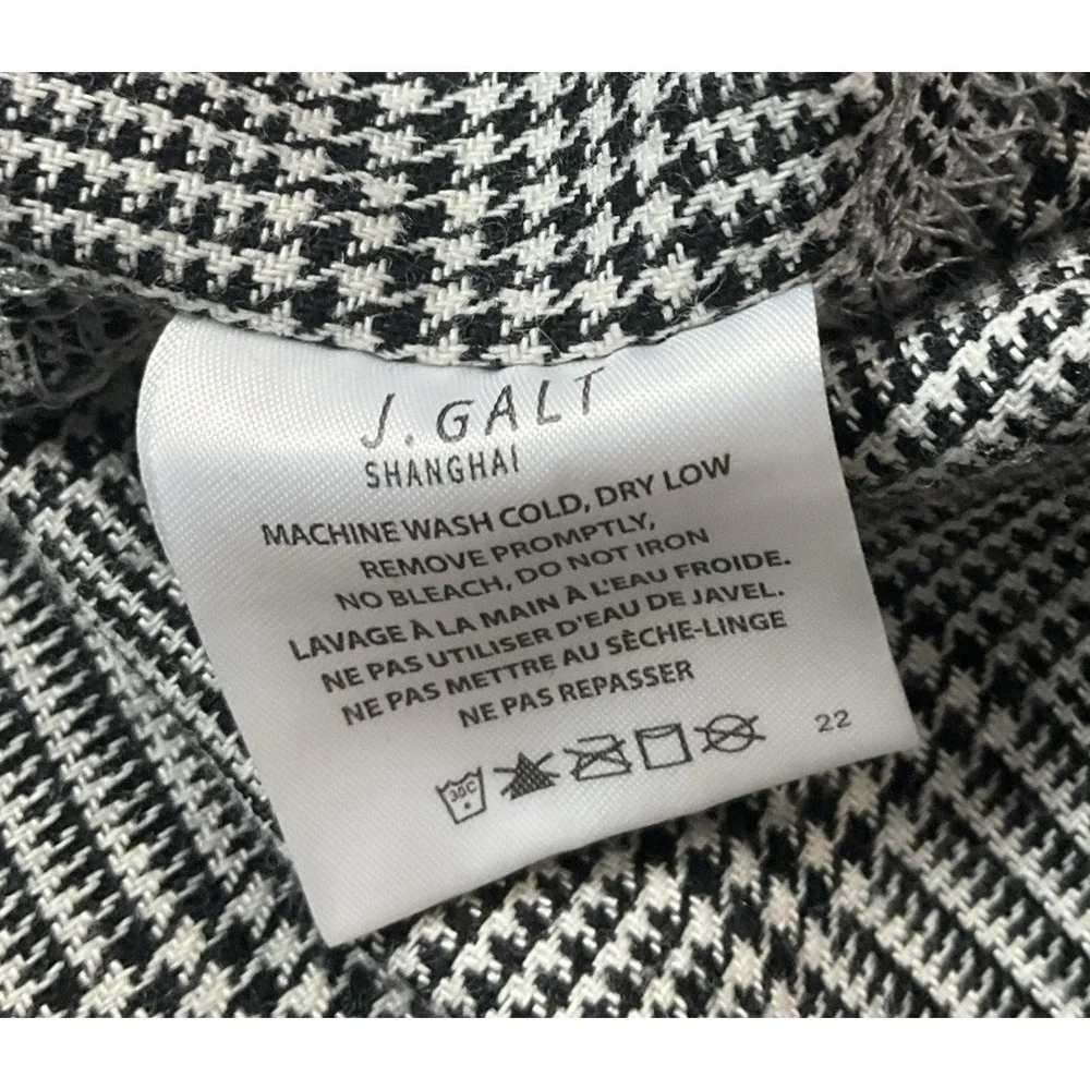 John Galt Women's XS-S Brandy Melville‎ Black White Tweed Front Slits Zipper